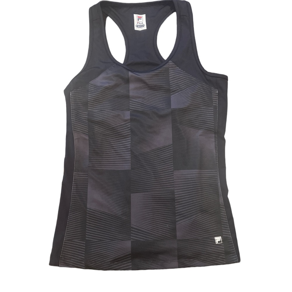 Fila Women's Size Medium Tennis Top